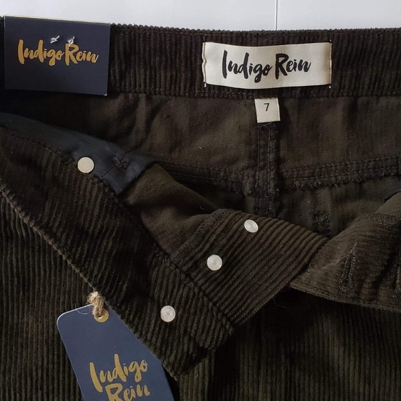 Indigo Rein Corduroy Mini Skirt Sz 7 - Picture 2 of 3